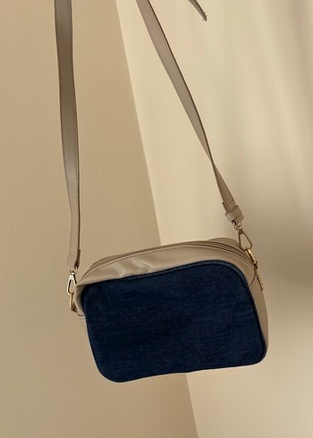 Gri Bej Detaylı Mavi Süet Kadın Çapraz Çanta - Görsel 3