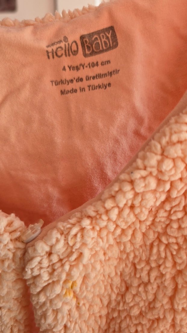 Kız Çocuk Bej Kürklü Kolsuz Yelek - Görsel 3