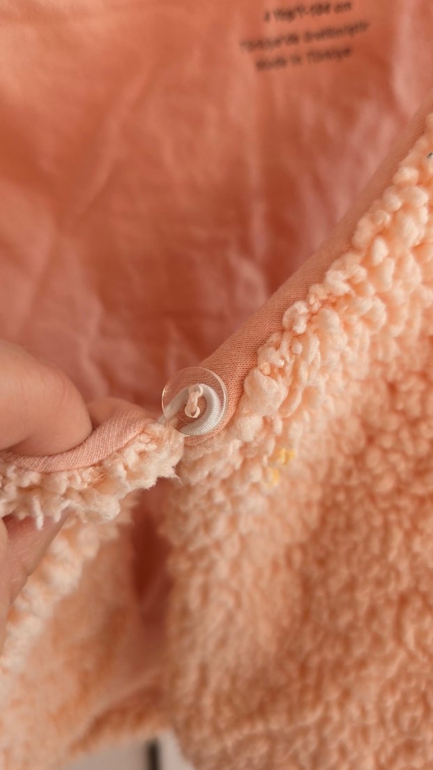 Kız Çocuk Bej Kürklü Kolsuz Yelek - Görsel 5