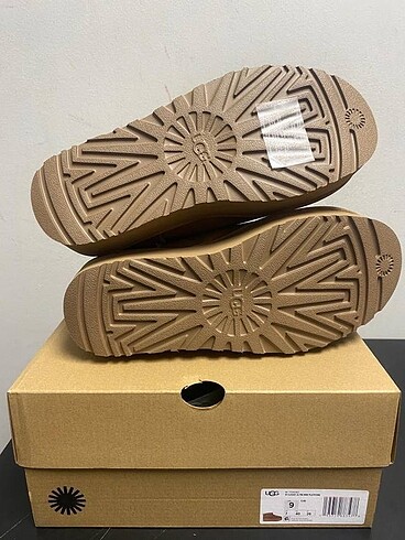 Ugg ultra mini platform