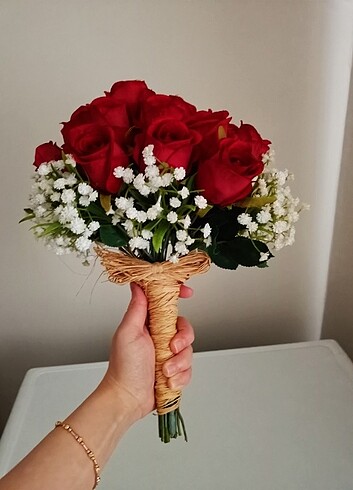 Gelin buketi ve damat yaka çiçeği - Görsel 3