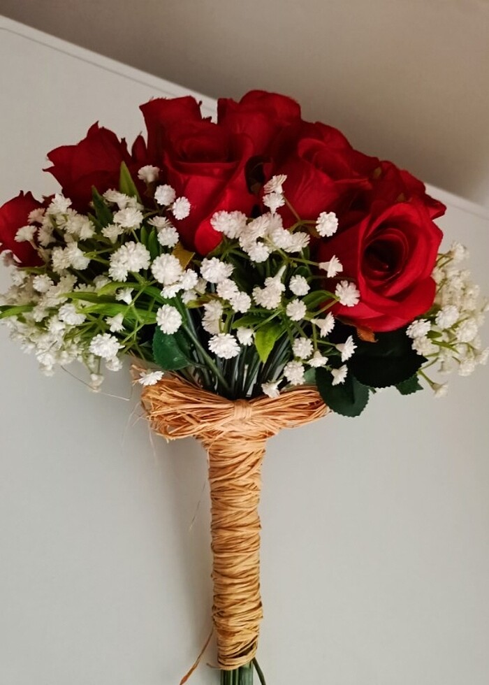 Gelin buketi ve damat yaka çiçeği  - Görsel 4