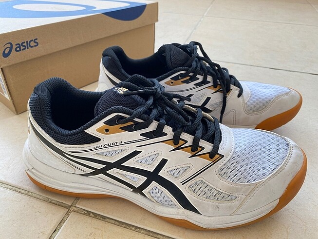 Asics Upcourt 4 jel taban salon ayakkabısı