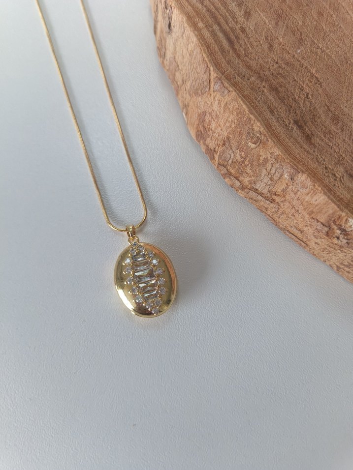 Açılabilir Çelik İçi Kolye - Bej - Görsel 3