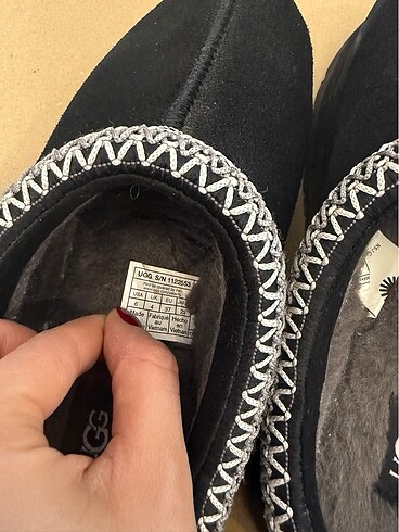 36 Beden siyah Renk Ugg Tazz