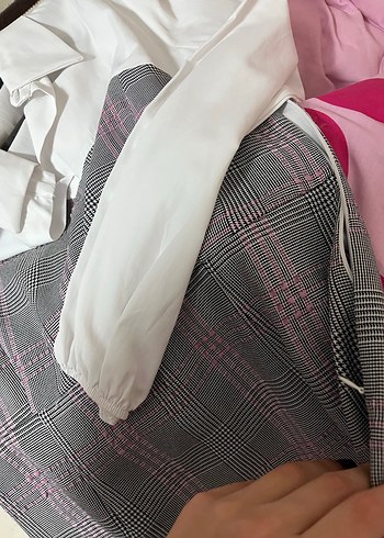 Midi V Yaka Düğmeli Kadın elbise - Görsel 4