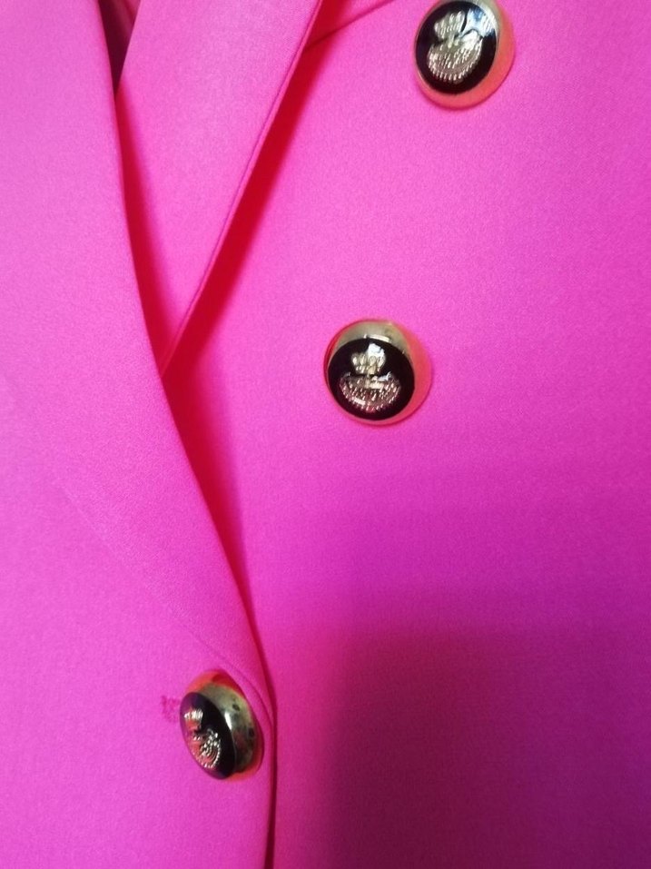 Pembe Düğmeli Kısa Kesim Kadın Blazer - Görsel 3