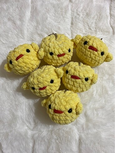 Amigurumi kadife civciv anahtarlık