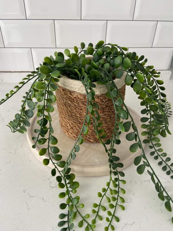 Bej Yuvarlak mermer stand - Görsel 4