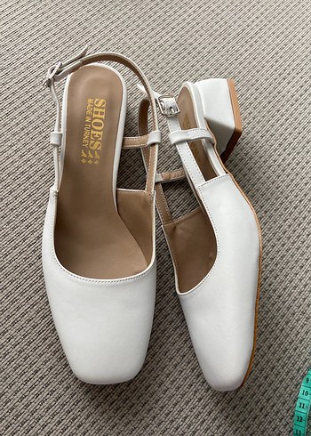 Beyaz Kadın Klasik Topuklu Ayakkabı - Görsel 2