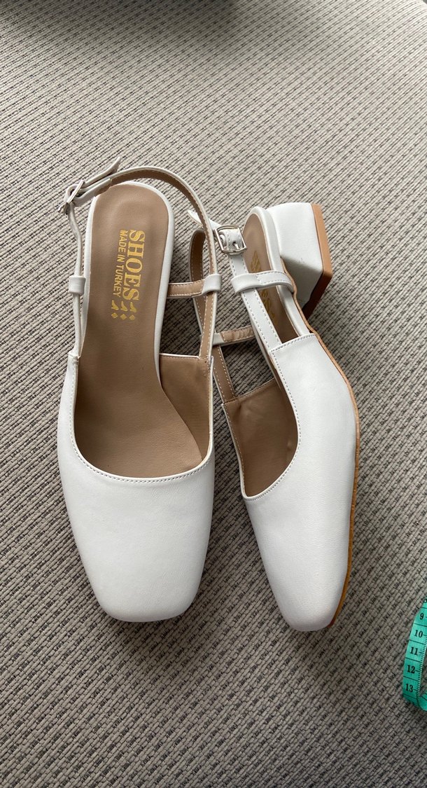 Beyaz Kadın Klasik Topuklu Ayakkabı - Görsel 2