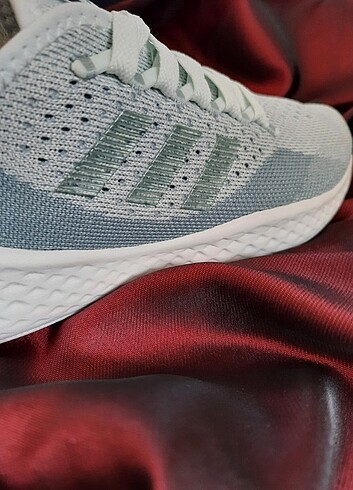 Adidas Spor ayakkabı 