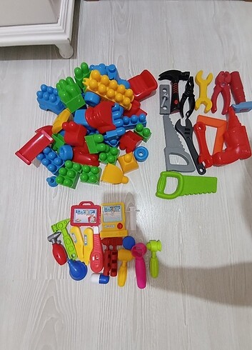 Karışık oyuncaklar