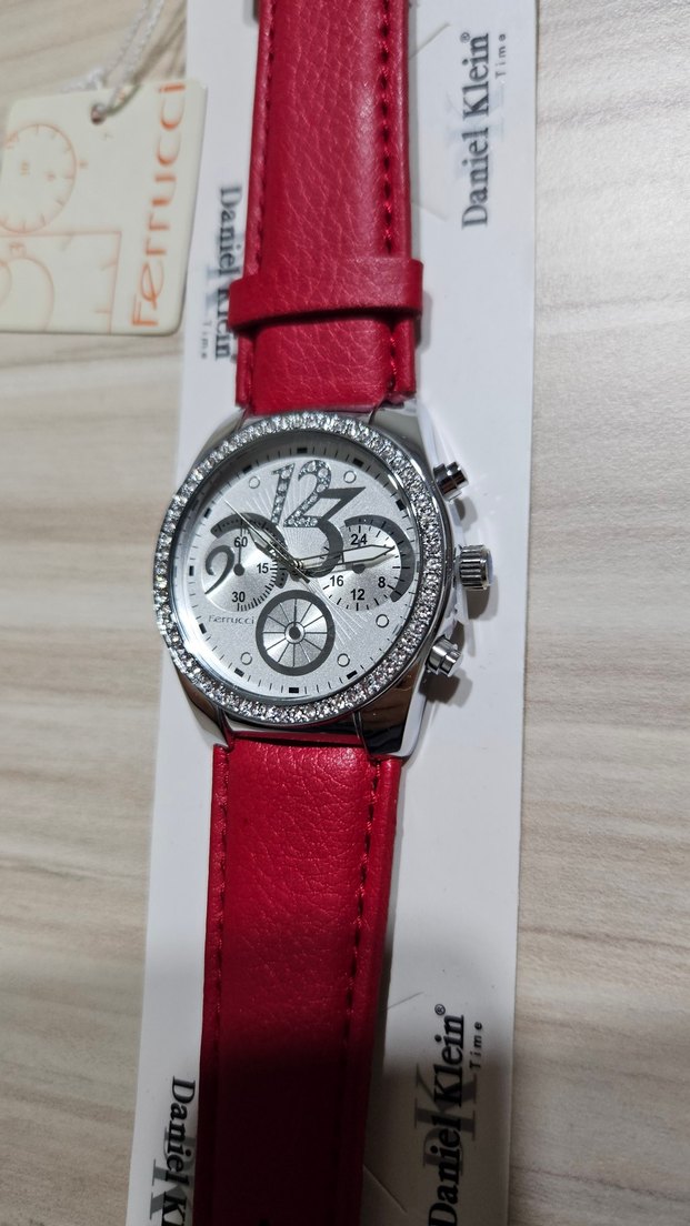 Daniel Klein Ferucci Kadın Kırmızı Deri Kayışlı Saat - Görsel 2