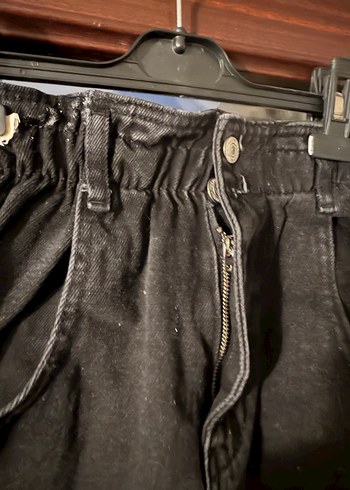 Kemerli Kadın Mini Denim Şort - Görsel 2