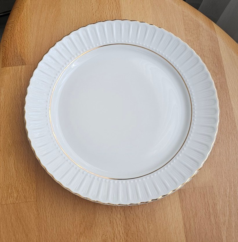 Beyaz Parlak Kenarlı Yemek Tabağı - Görsel 2