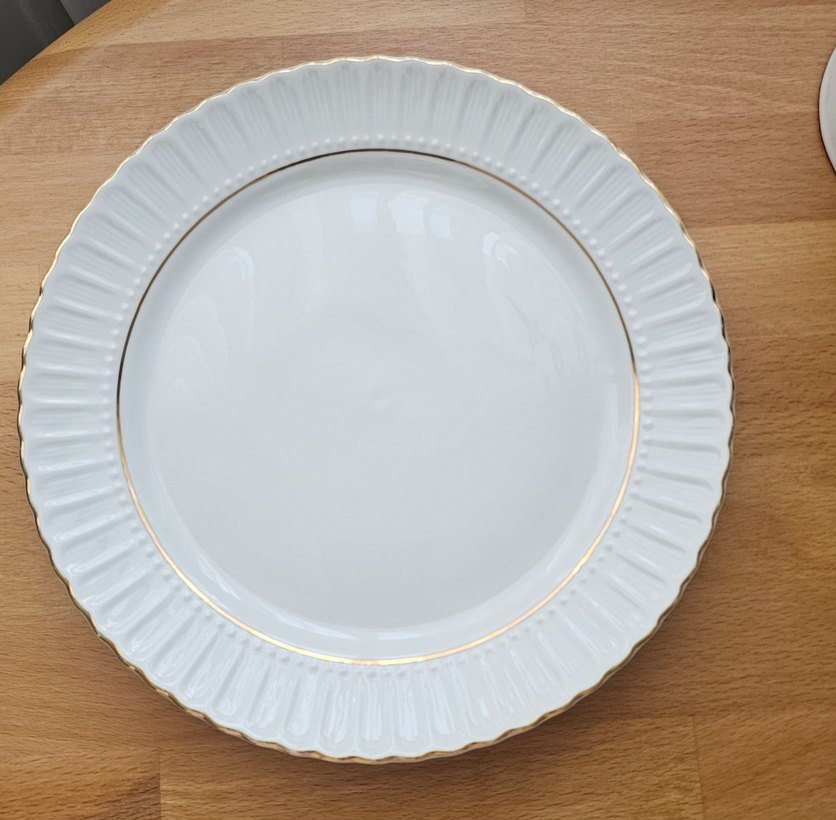 Beyaz Parlak Kenarlı Yemek Tabağı - Görsel 3