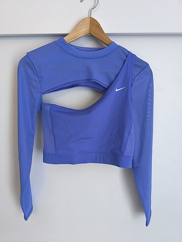 Nike Pro