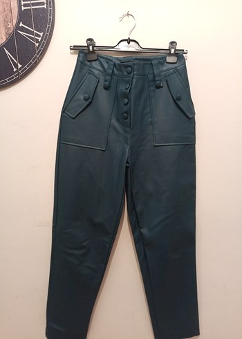 Düğmeli Turkuaz yeşili Deri Kadın Pantolon - Görsel 2