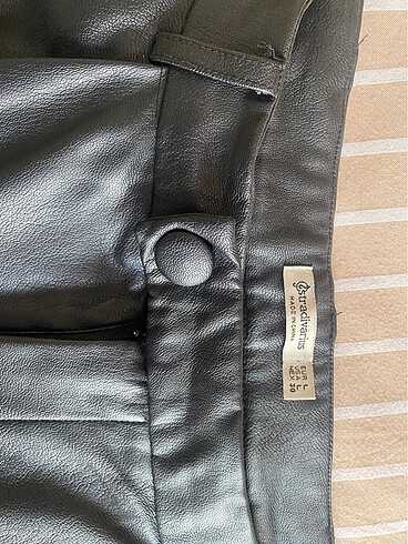 l Beden stradivarius