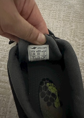 36 Beden siyah Renk Siyah Ayakkabı Velcro Detaylı lescon
