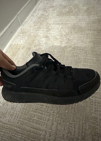 Siyah Ayakkabı Velcro Detaylı lescon
