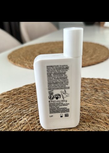 La Roche-Posay Anthelios UVmune 400 SPF 50+ Güneş Kremi - Görsel 2