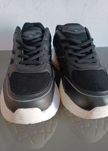 Siyah Bağcıklı Erkek Spor Ayakkabı - Görsel 2