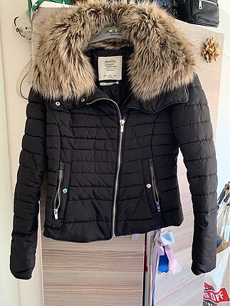 Bershka mont