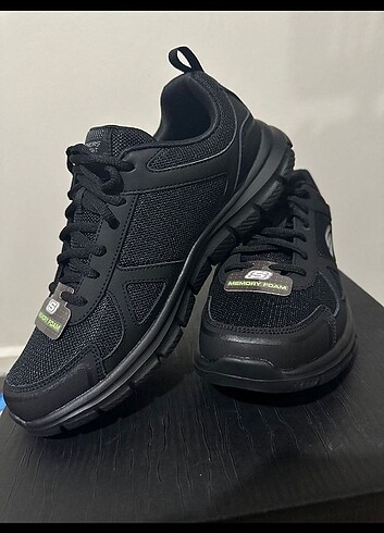 Skechers 41