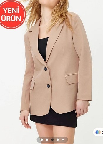 Bej Düğmeli Kadın Blazer Ceket