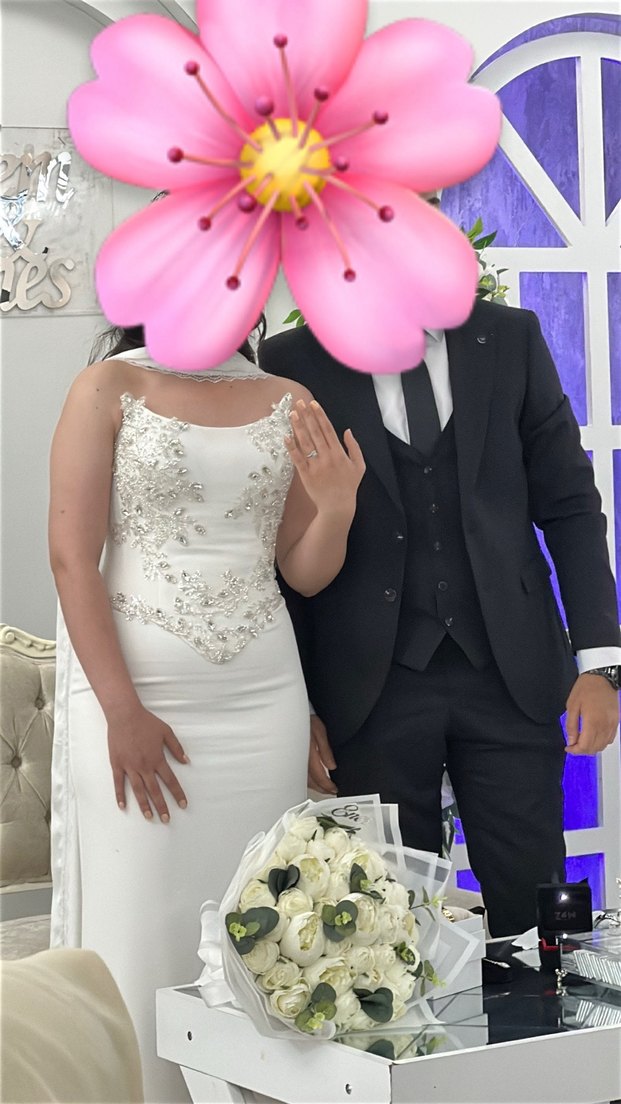 Beyaz Nişan isteme söz kıyafeti - Görsel 4