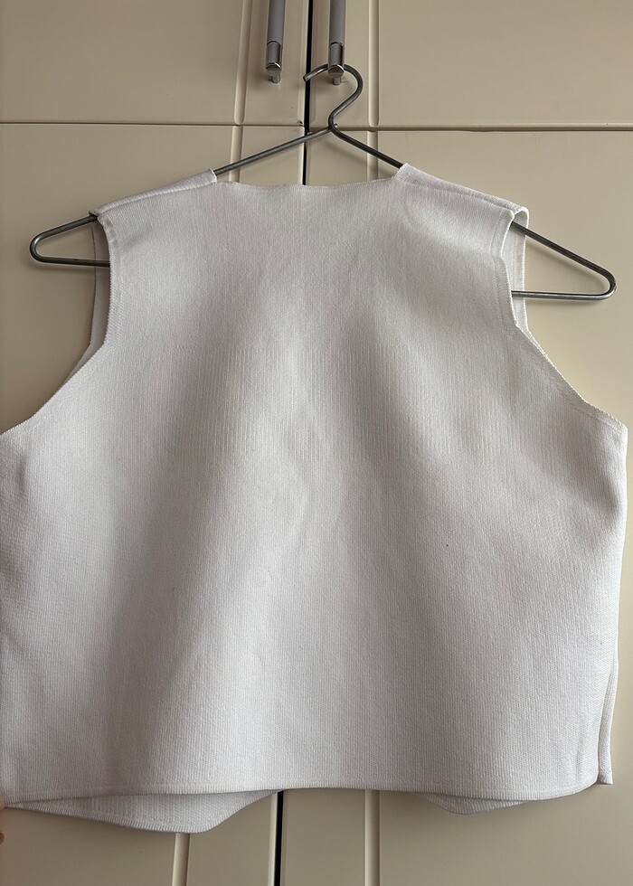 Crop yelek - Görsel 3