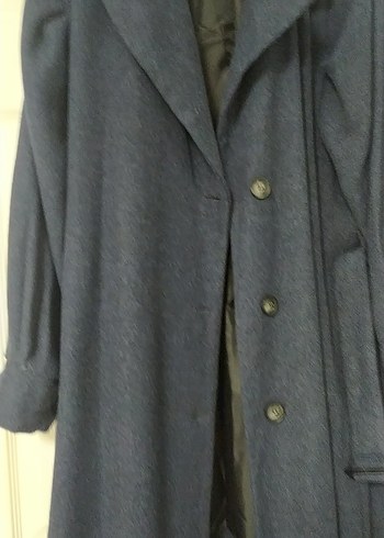 Uzun Lacivert Düğmeli Kaban - Görsel 2