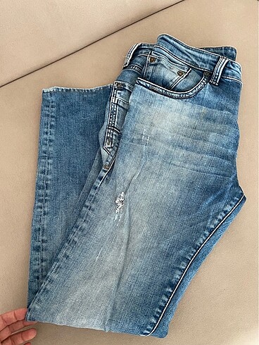 33 Beden mavi Renk Mavi jean