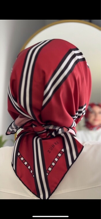 Zühre Zühre eşarp