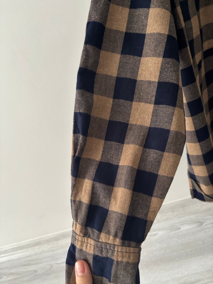 Düğmeli Kahverengi Kareli Uzun Kollu Gömlek - Görsel 4