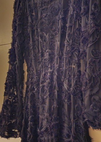 Siyah Nakışlı Uzun Kollu Uzun Elbise - Görsel 2