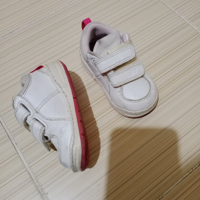 Kız Çocuk Beyaz Cırt Cırtlı Spor Ayakkabı - Görsel 3