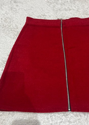 Kırmızı Mini Etek, Kürklü Detaylı - Görsel 2