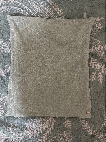 Pull and Bear Pull and bear simli crop