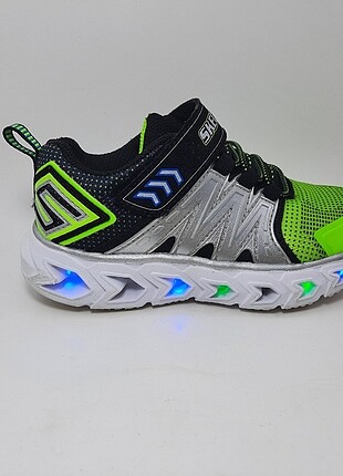 SKECHERS IŞIKLI AYAKKABI 27 NUMARA