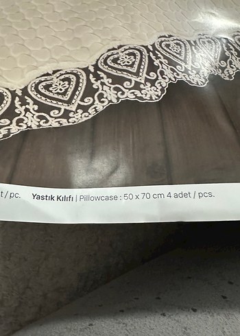 Kırık Beyaz YATAK ÖRTÜSÜ SETİ - Görsel 10