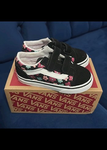 Vans 24