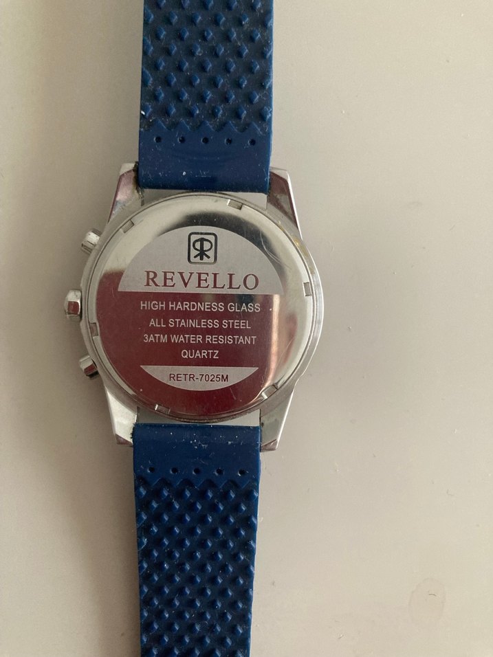 Mavi Silikon Kayışlı orjinal REVELLO saat - Görsel 2