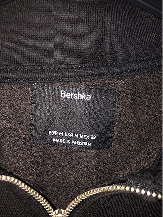 BERSHKA