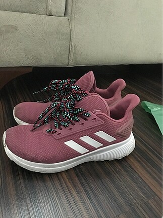 Orjinal adidas