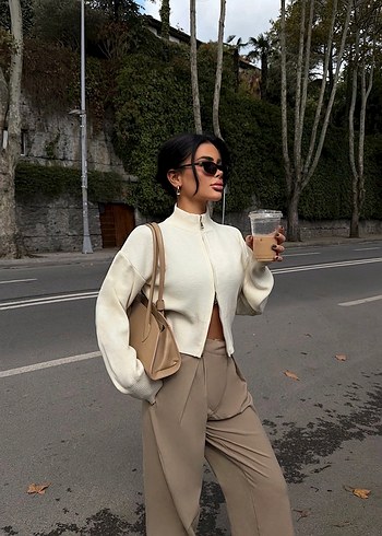 Krem çift fermuarlı triko hırka - Görsel 2