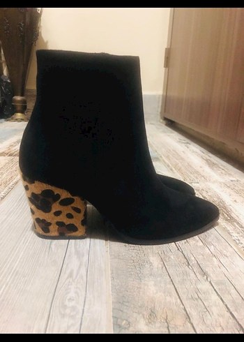 Kahverengi Leopar Desenli Süet Topuklu Bot - Görsel 3