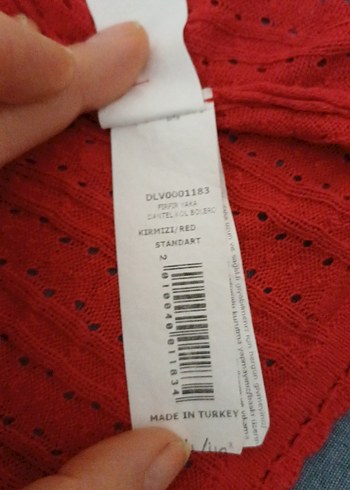 Kırmızı fırfır yaka  delikli Kolsuz Bolero - Görsel 7